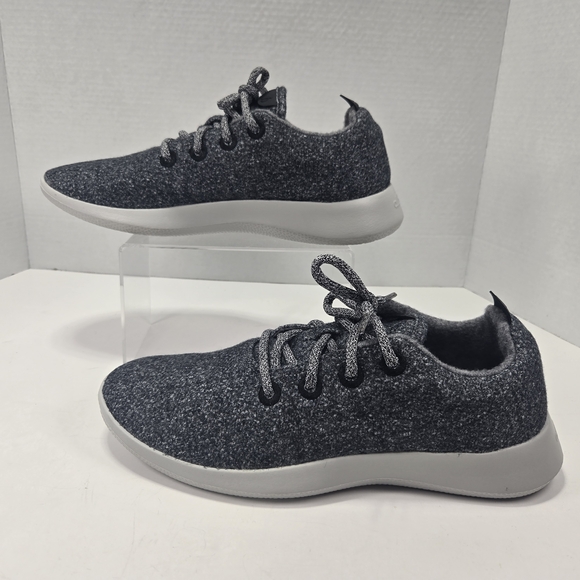 Allbirds Wool Runners Dark Gray Knit Sneakers Size Men's 10 Women's 11.5 - Picture 2 of 11